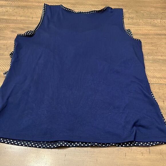 Dressbarn sleeveless top - Picture 4 of 4